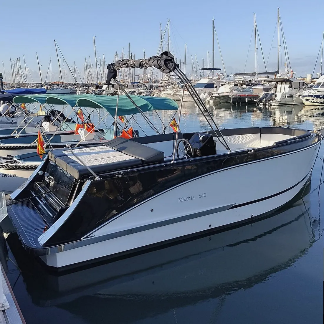 alquiler de barco sin licencia en Pontevedra, Galicia